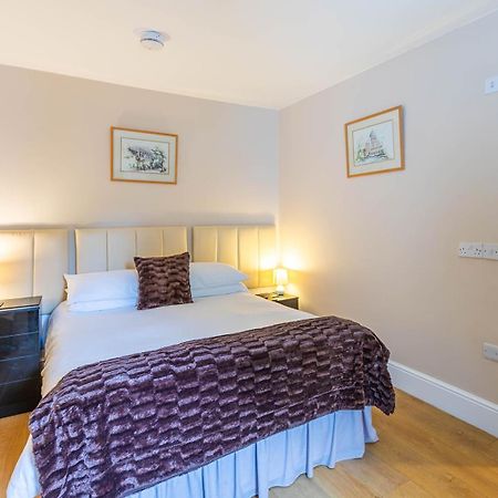Windermere Studio Rooms - With Free Car Parking Onsite 외부 사진
