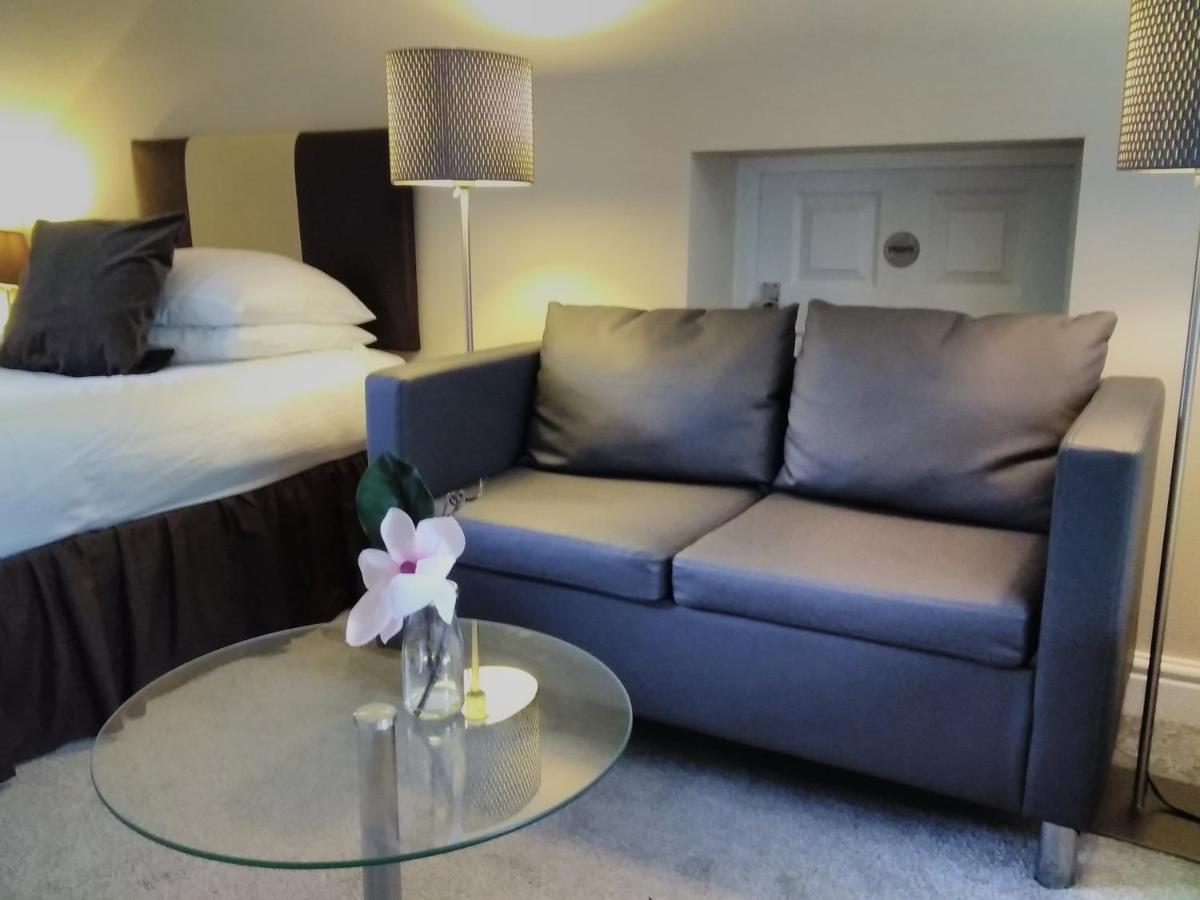 Windermere Studio Rooms - With Free Car Parking Onsite 외부 사진