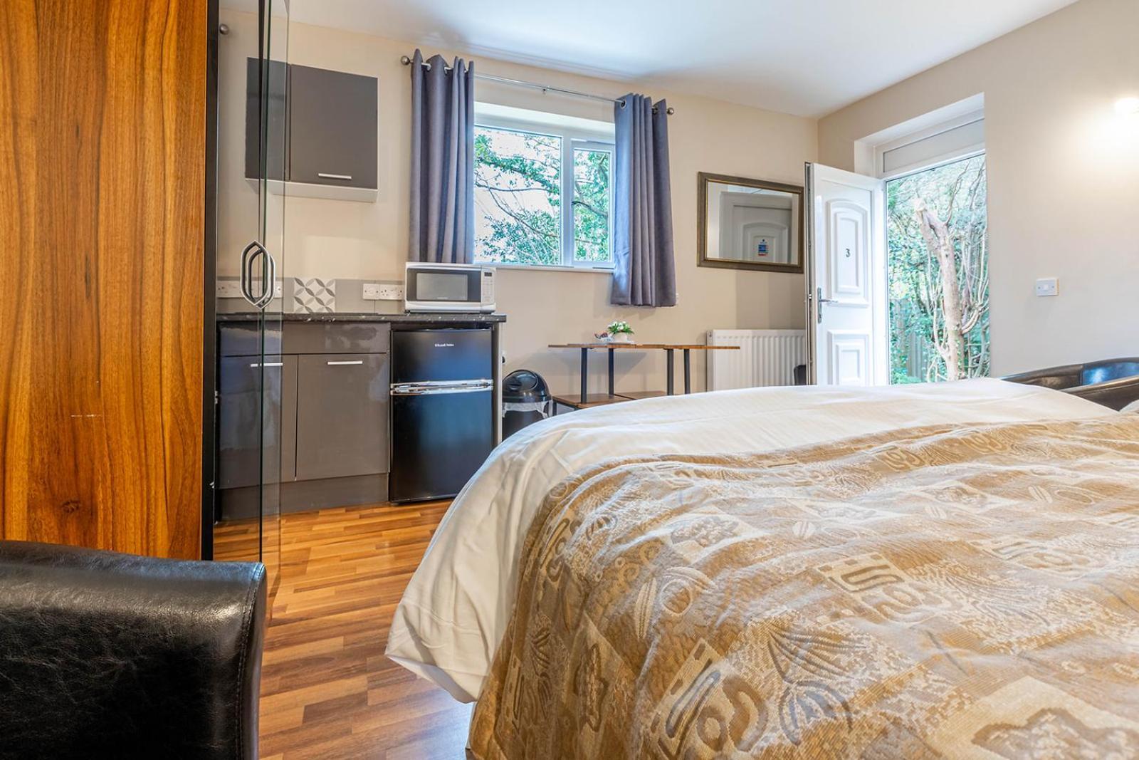 Windermere Studio Rooms - With Free Car Parking Onsite 외부 사진