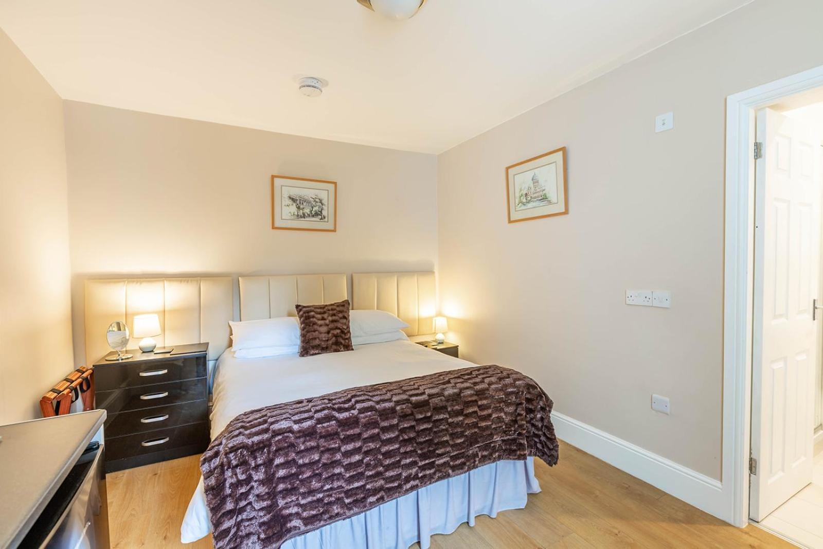 Windermere Studio Rooms - With Free Car Parking Onsite 외부 사진