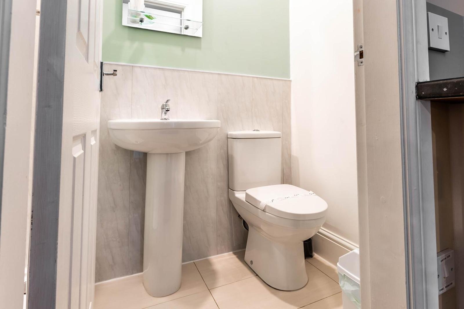Windermere Studio Rooms - With Free Car Parking Onsite 외부 사진